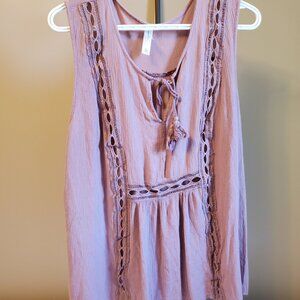 Warehouse One Women's Lace Sleeveless Blouse